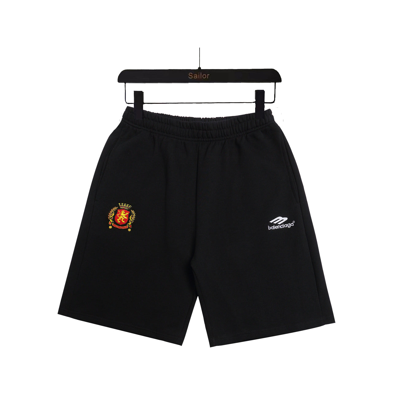 شورت بشعار Balenciag!