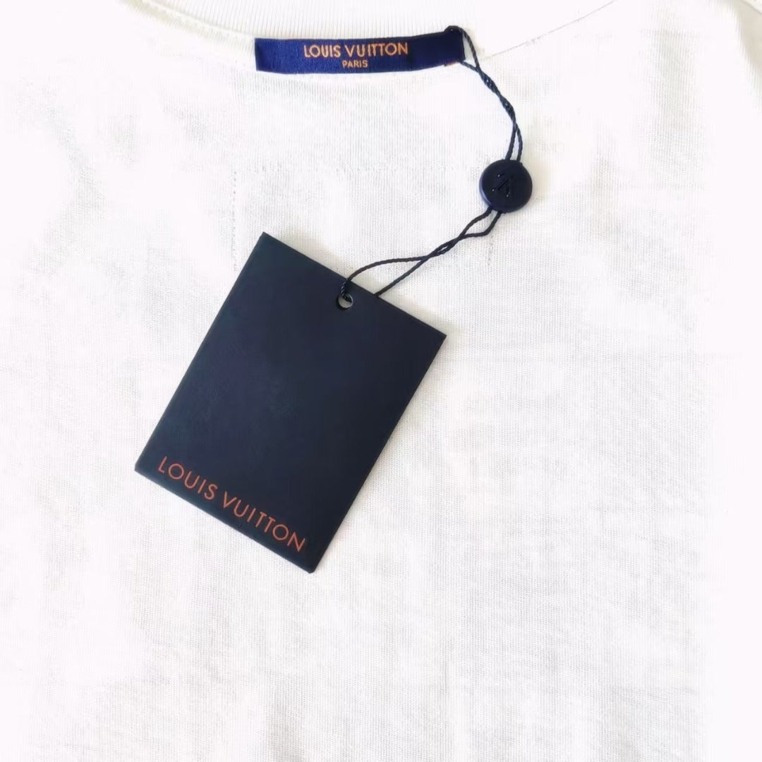 T-shirt à manches courtes avec logo LV