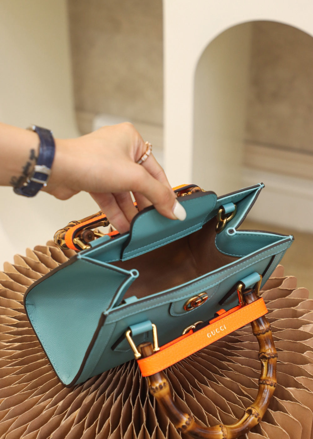 Petit sac fourre-tout Diana de Gucc ! en cuir bleu ciel foncé