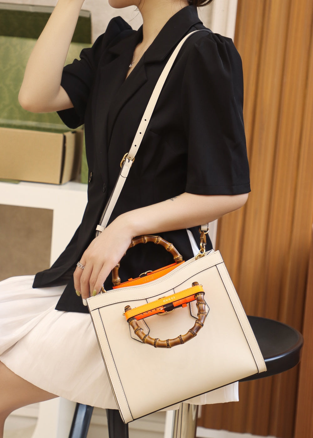 Shoulder Bags°