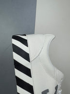 Off-Whit! c/o Virgil Abloh