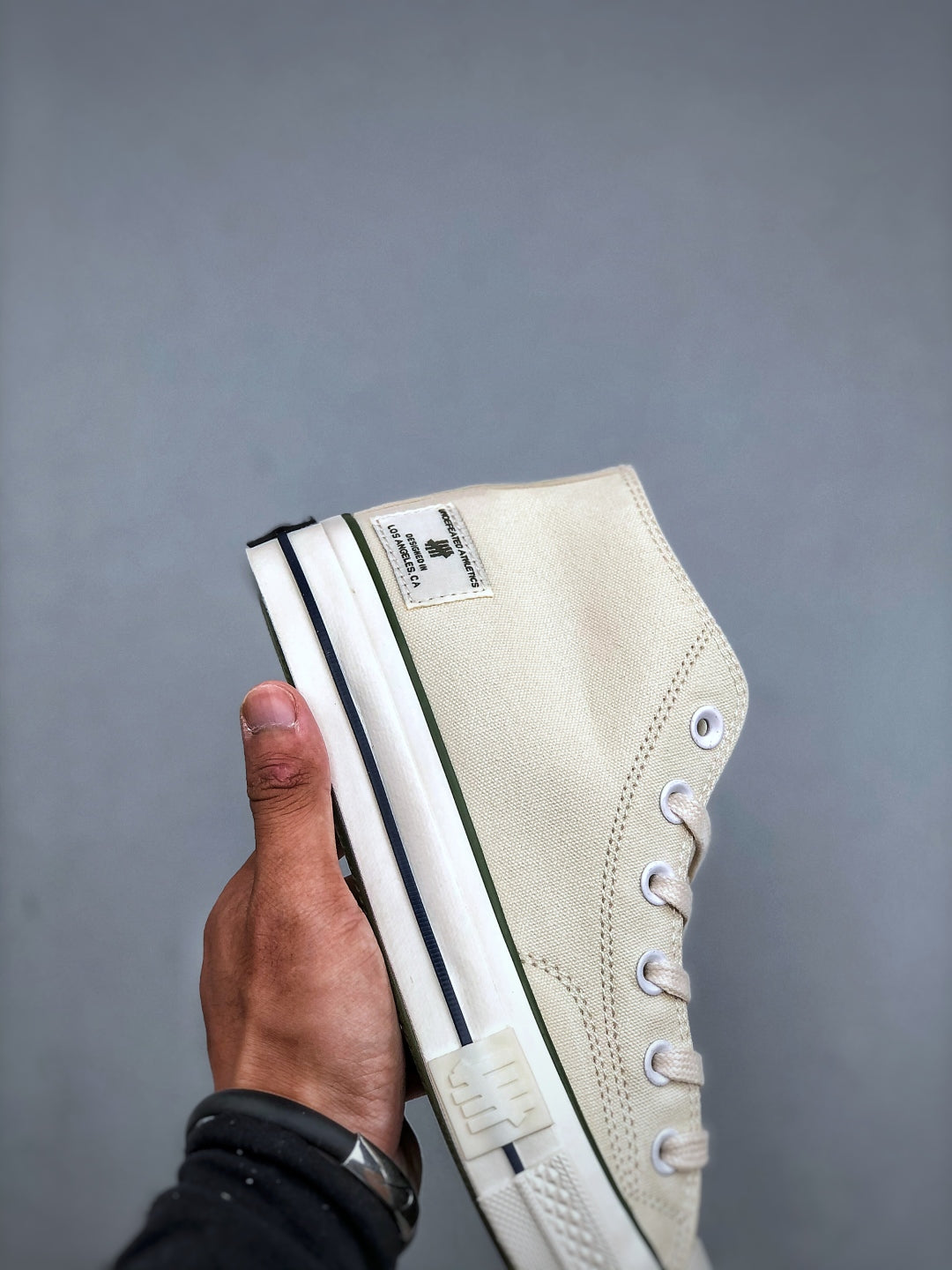 Convers! X Undefeated Chuck 70 Mid Sneakers