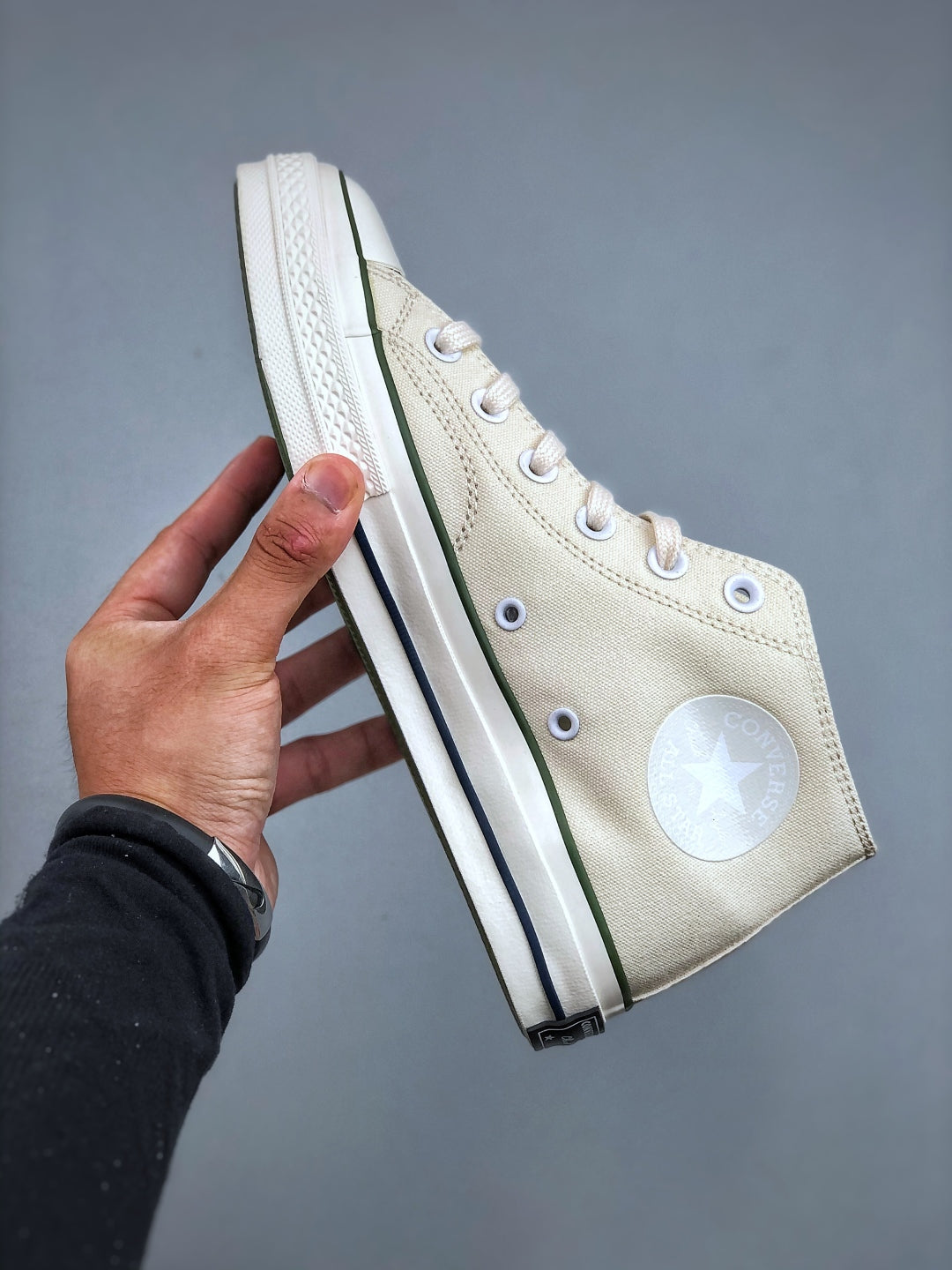 Convers! X Undefeated Chuck 70 Mid Sneakers