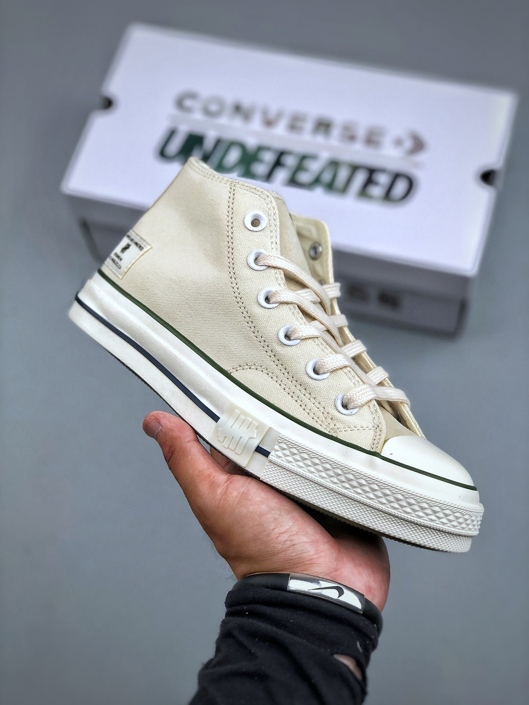 Convers! X Undefeated Chuck 70 Mid Sneakers