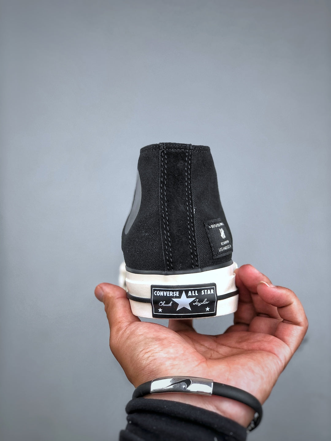 Convers! X Undefeated Chuck 70 Mid Sneakers
