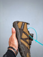 New Balanc! MT10 Sneaker