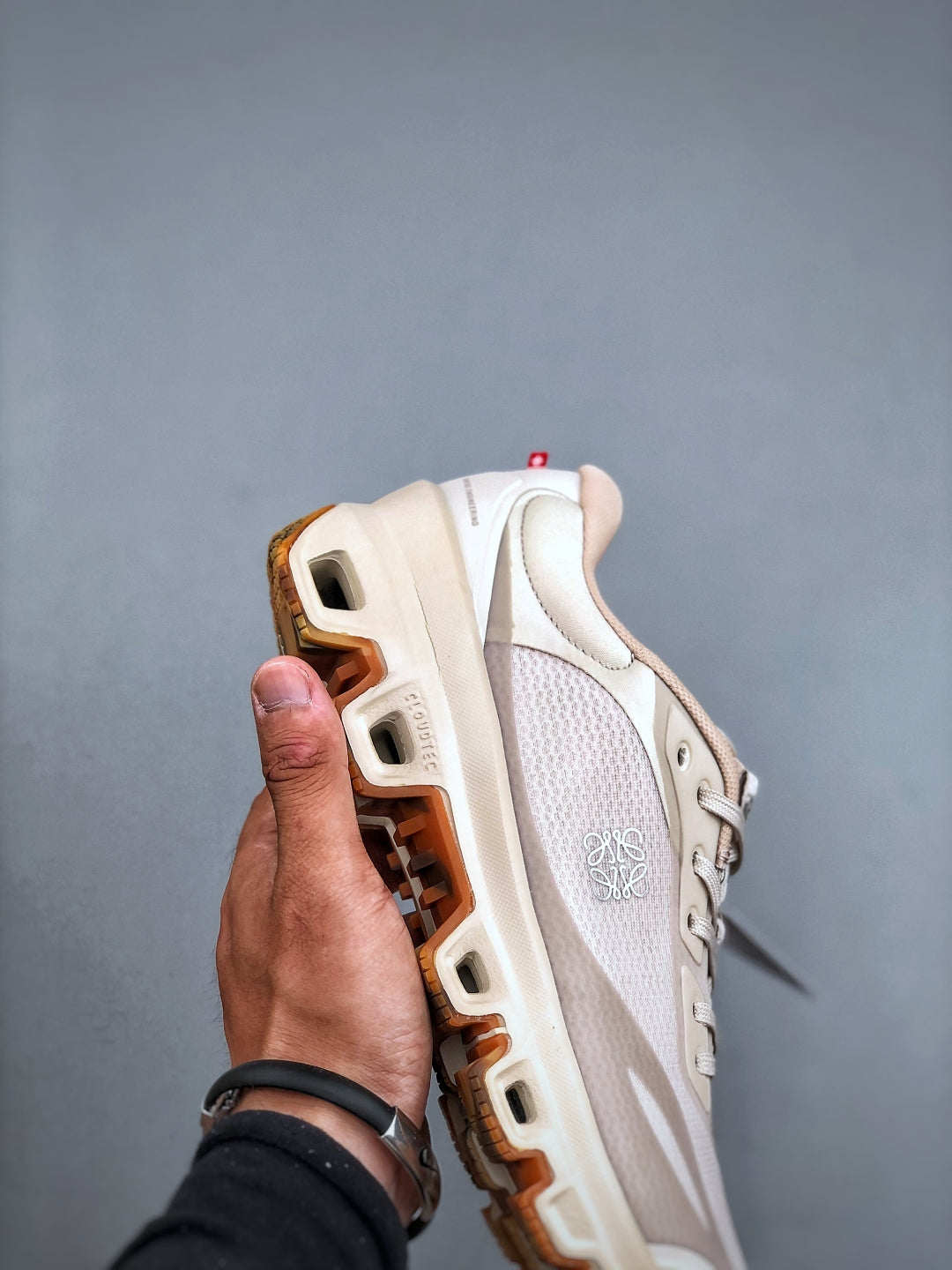 Loew! x On
Cloudventu! 2.0 sneaker