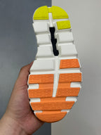 On Clou! 6 Push Sneaker
