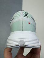 On Clou! 6 Push Sneaker