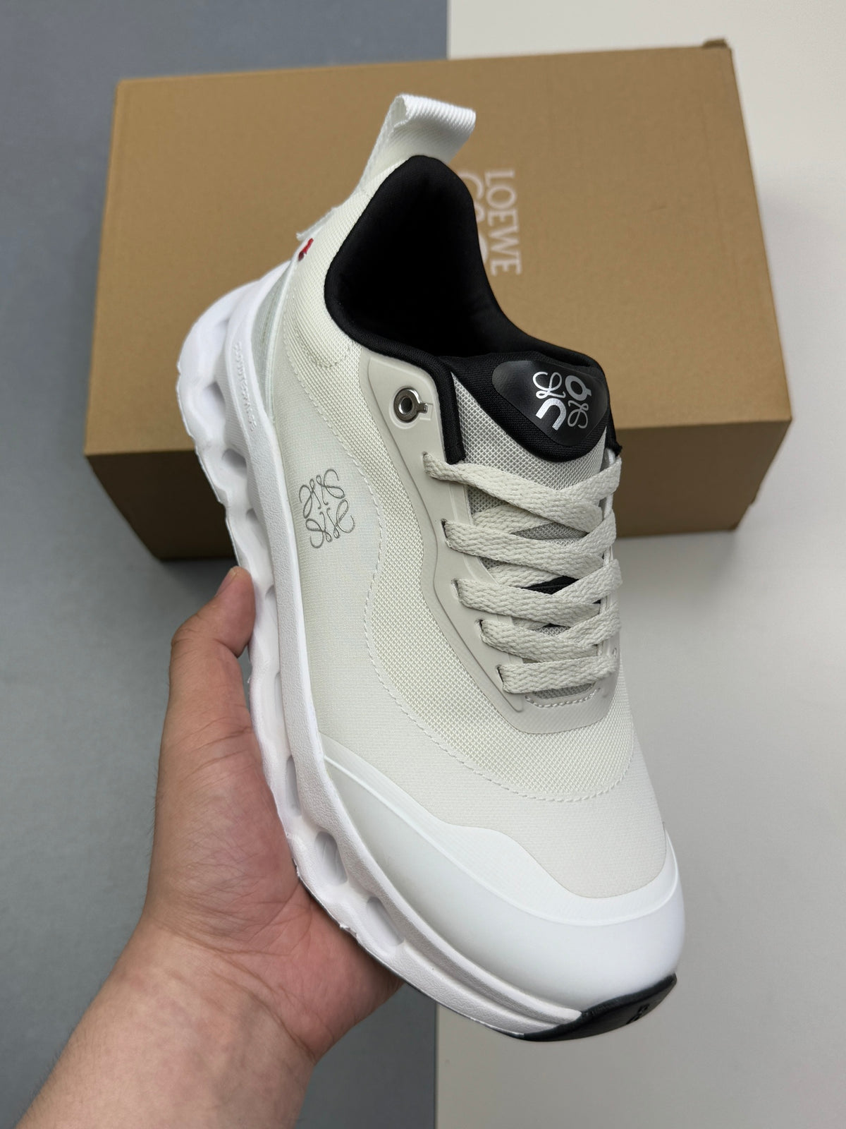 On Runni! x Loew! Cloudtilt 2.0 sneaker