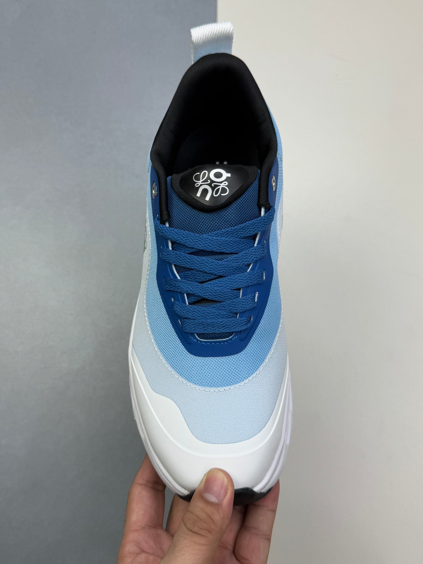 On Runni! x Loew! Cloudtilt 2.0 sneaker