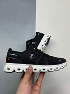 On Clou! 6 Push Sneaker