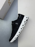 On Clou! 6 Push Sneaker