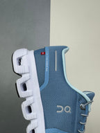 On Clou! 6 Push Sneaker