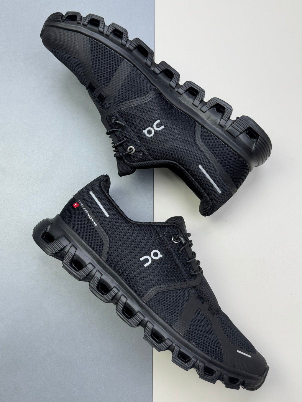 On Clou! 6 Push Sneaker