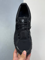 On Clou! 6 Push Sneaker