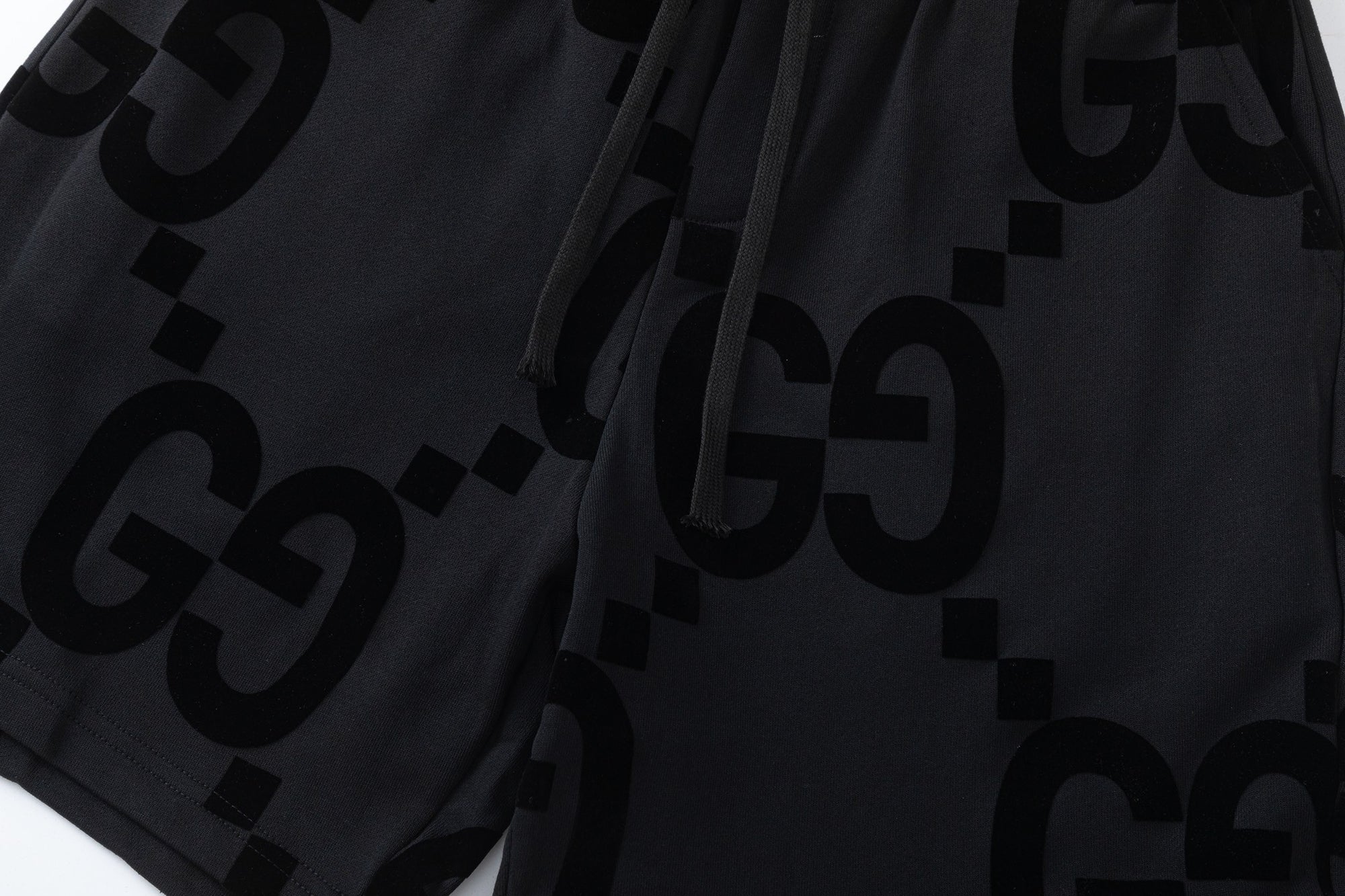 Gucc! G Logo Shorts