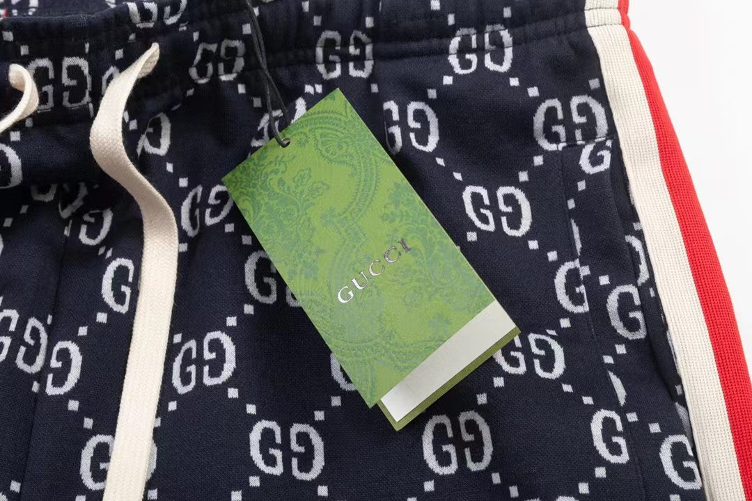Short Gucc! G Logo