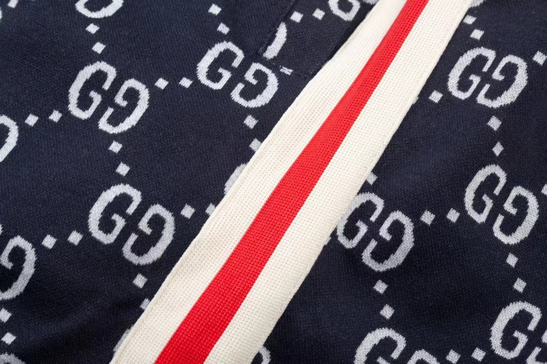 Short Gucc! G Logo