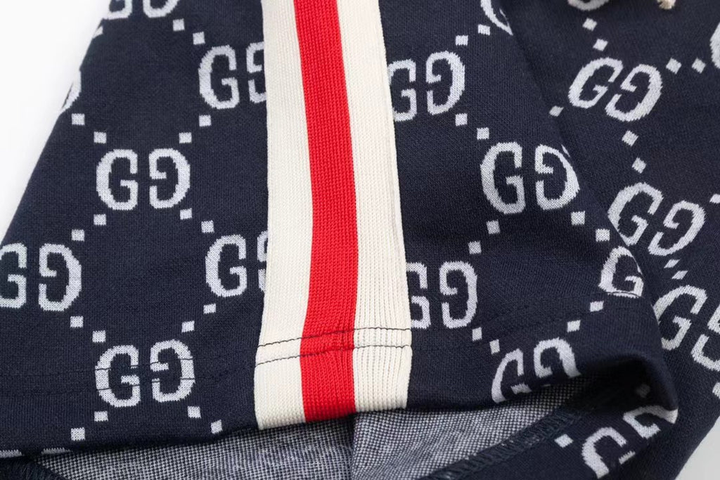 Short Gucc! G Logo