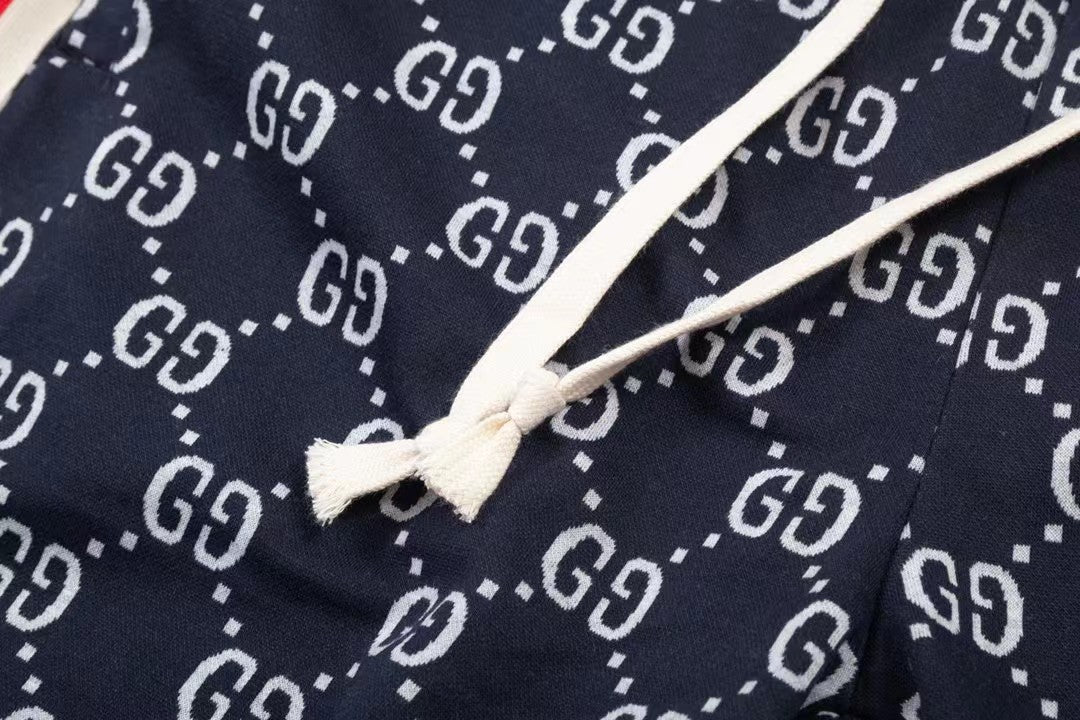 Short Gucc! G Logo
