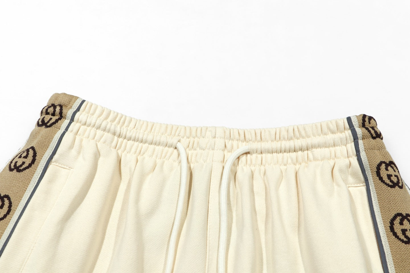 Gucc! G Logo Shorts
