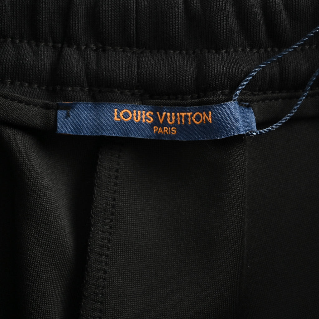 LV Logo Short