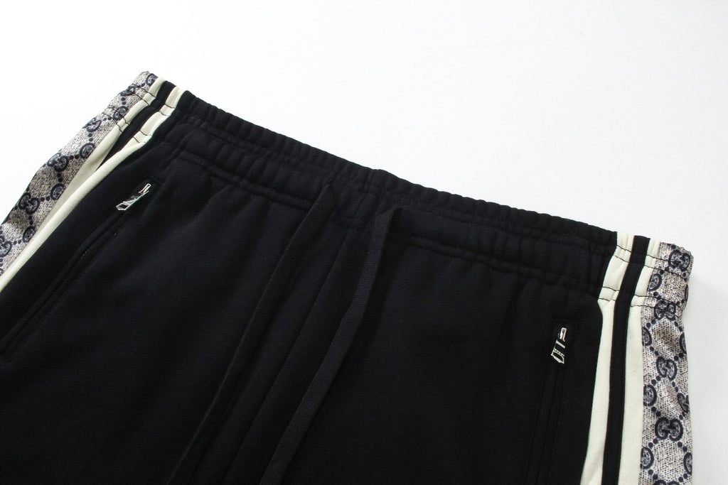 Short Gucc! G Logo