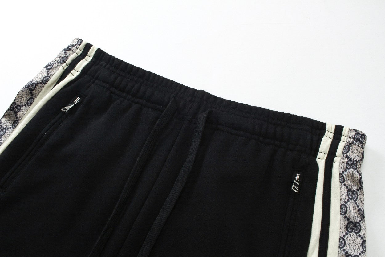 Short Gucc! G Logo