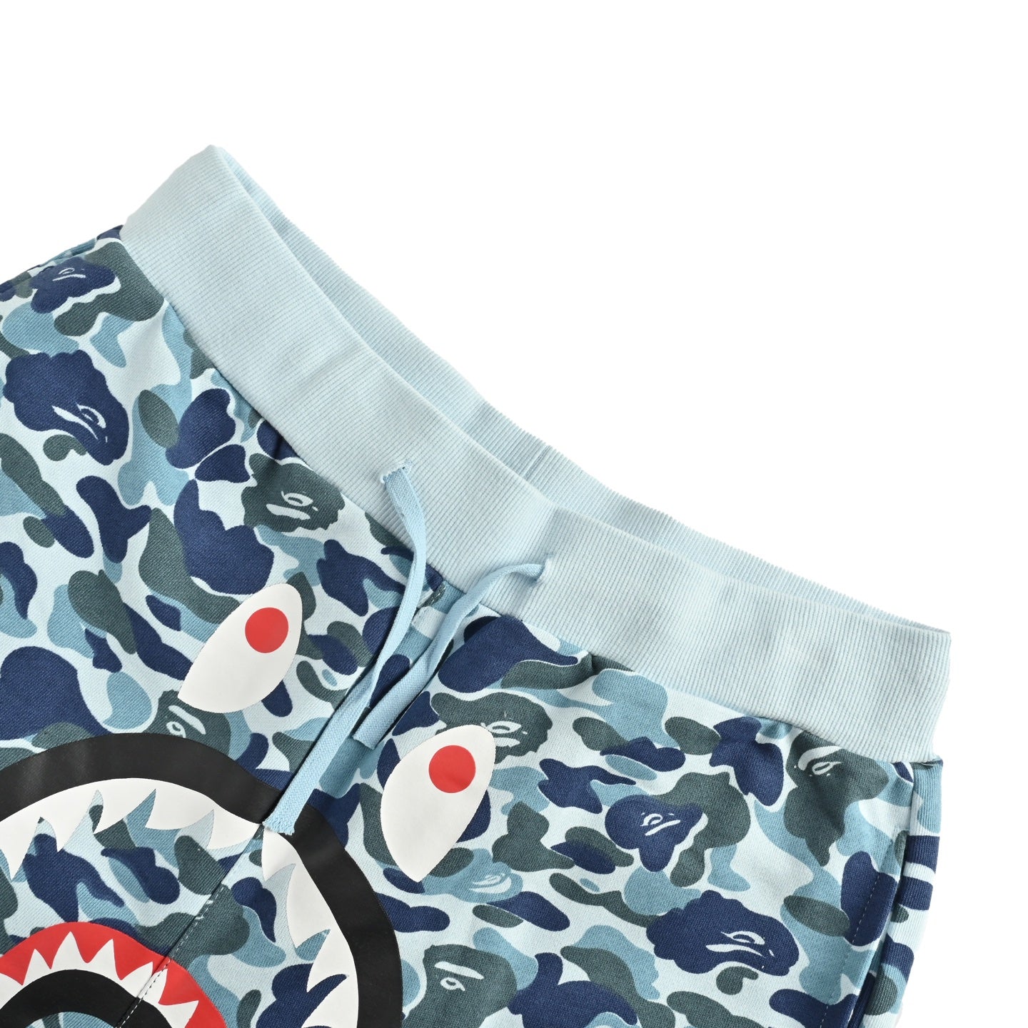 Short camouflage requin Bap! ABC