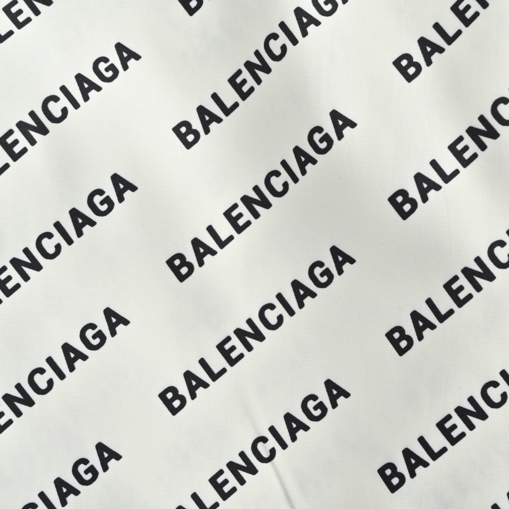 Short Balenciaga avec logo