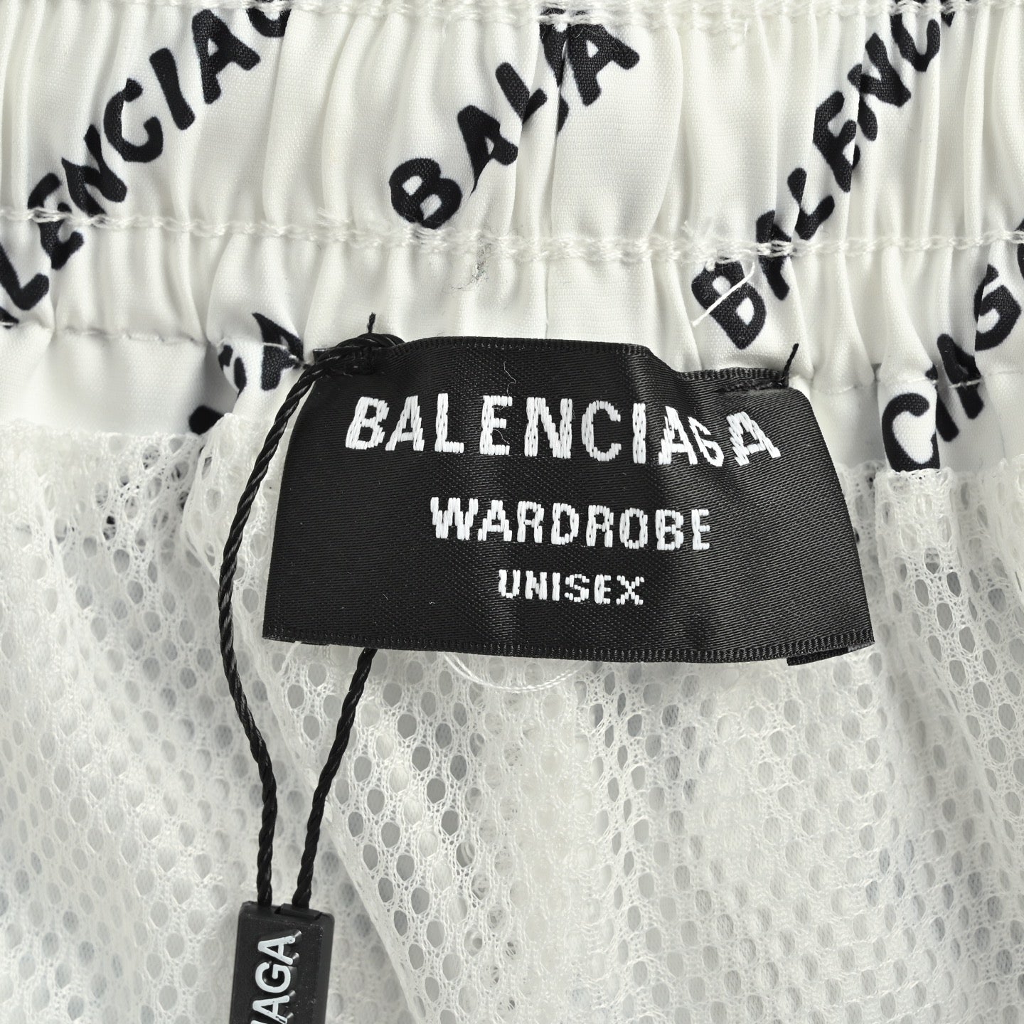 Short Balenciaga avec logo