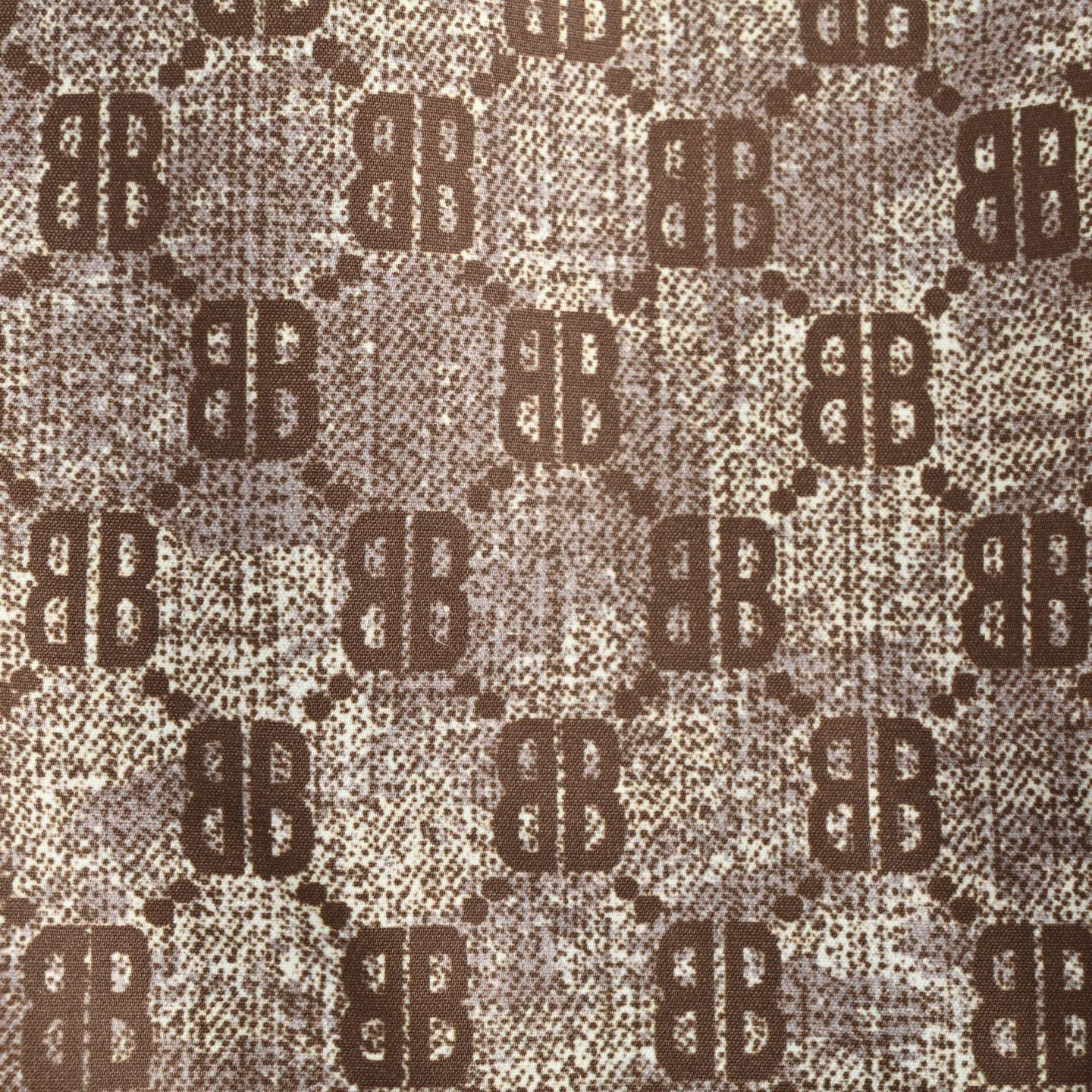 Short Balenciaga! BB Logo