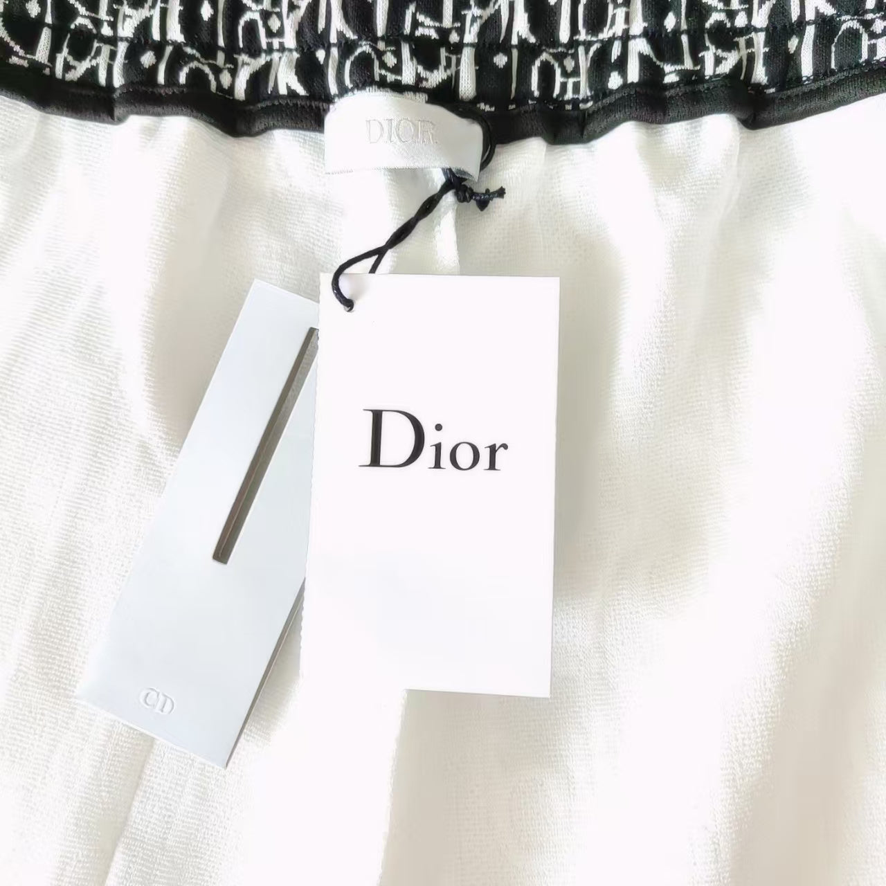 Short Dio! Monogram Logo