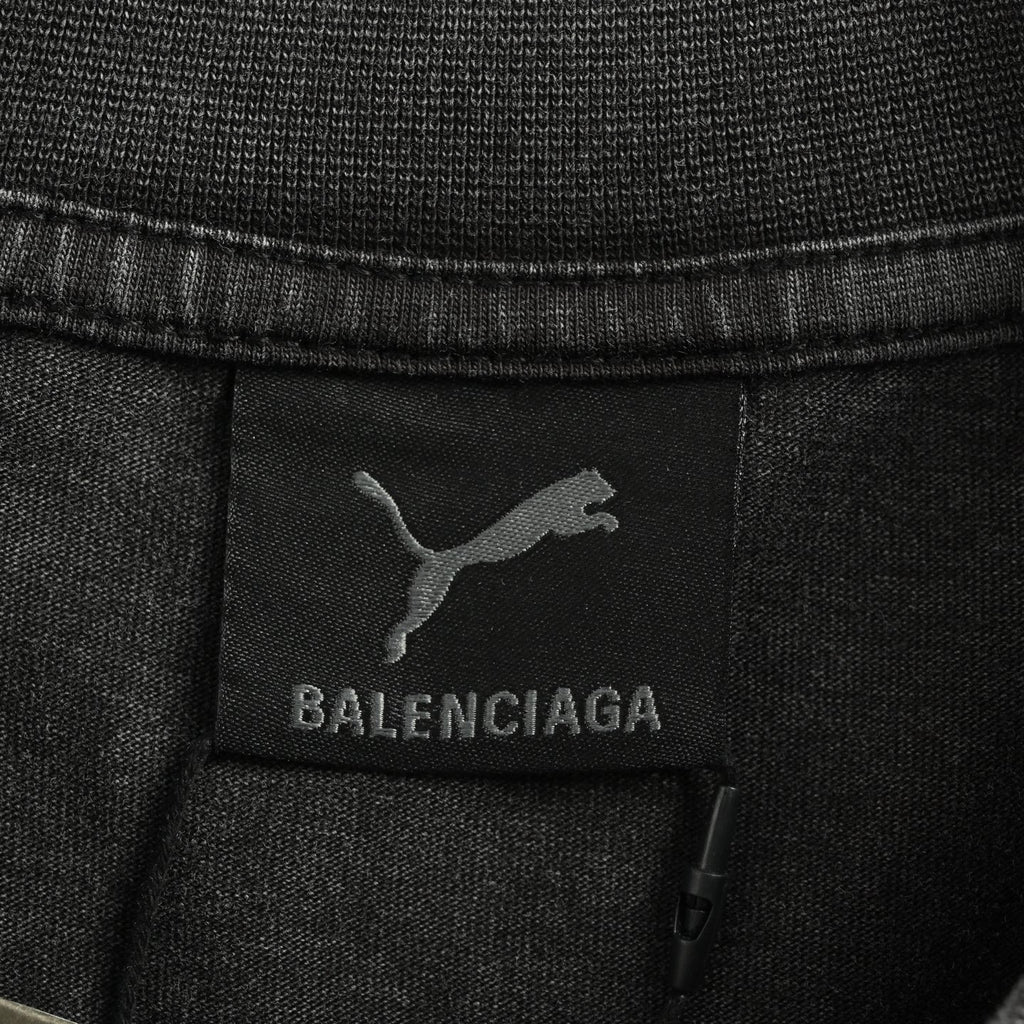 T-shirt à manches courtes Balenciaga ! et Pum !