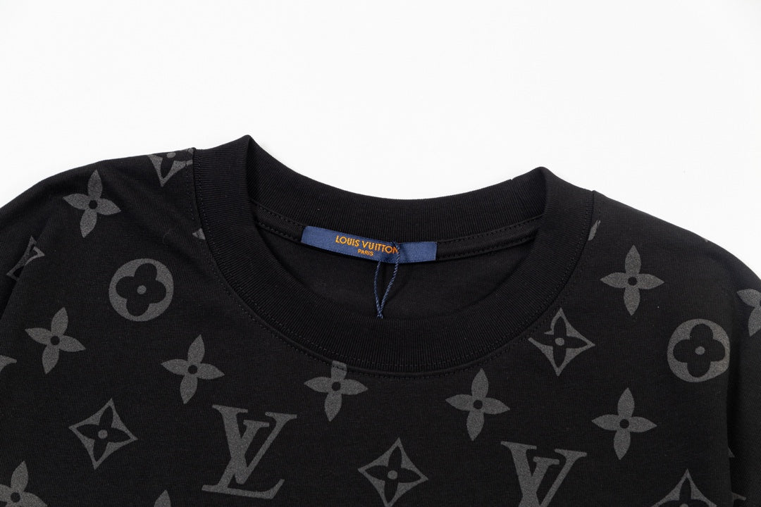 T-shirt à manches courtes avec logo LV