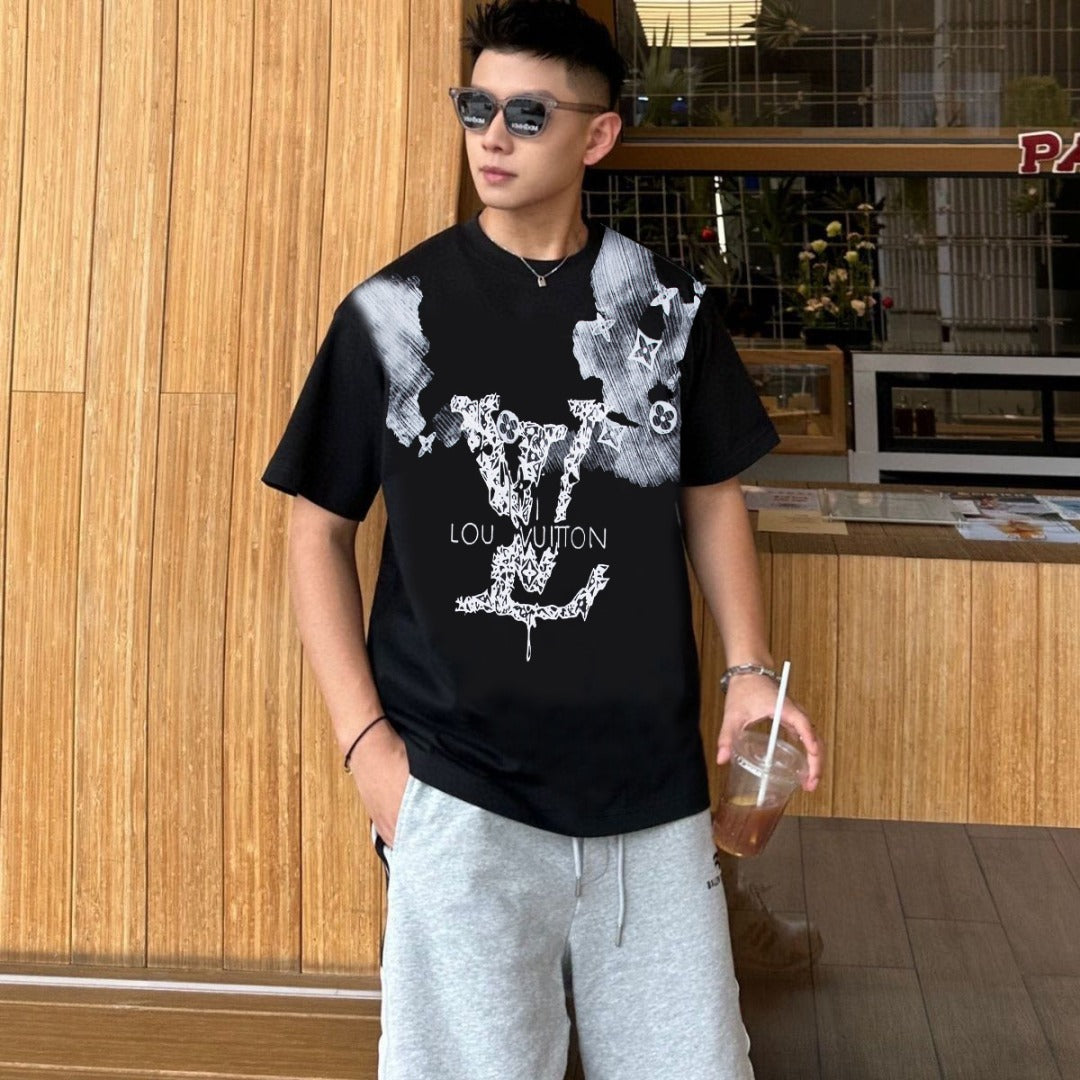 LV Short-Sleeves T-Shirt