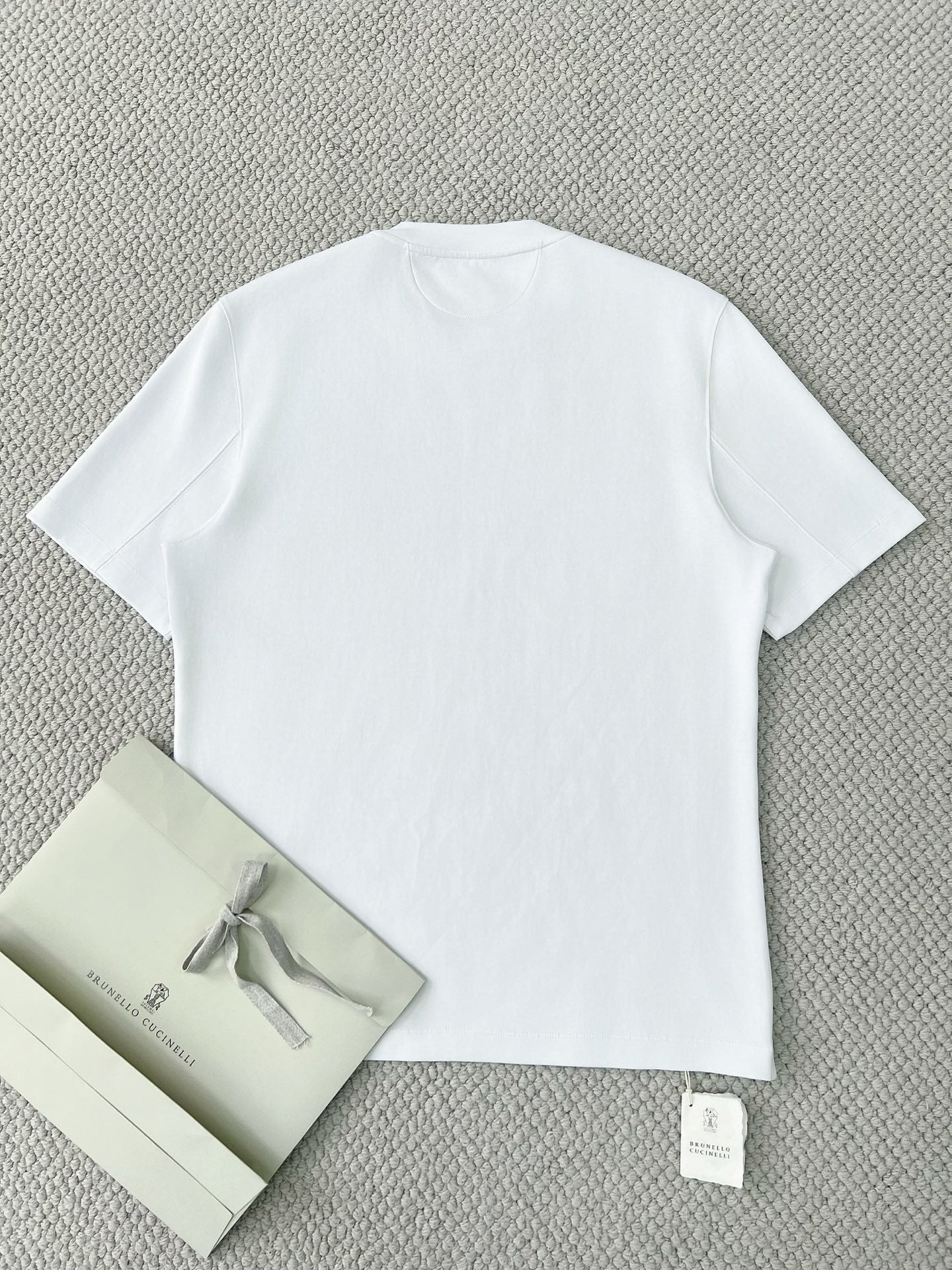 T-shirt à manches courtes en coton avec logo Brunello Cucinell!