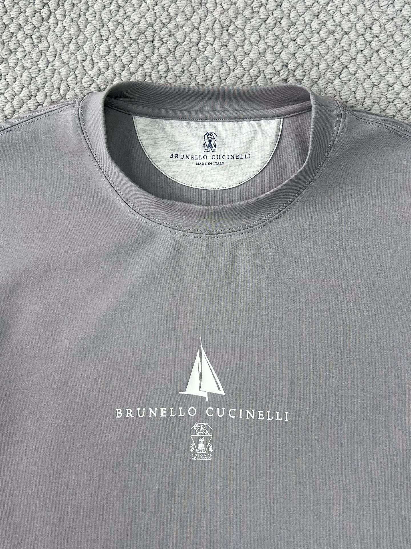 T-shirt à manches courtes en coton avec logo Brunello Cucinell!