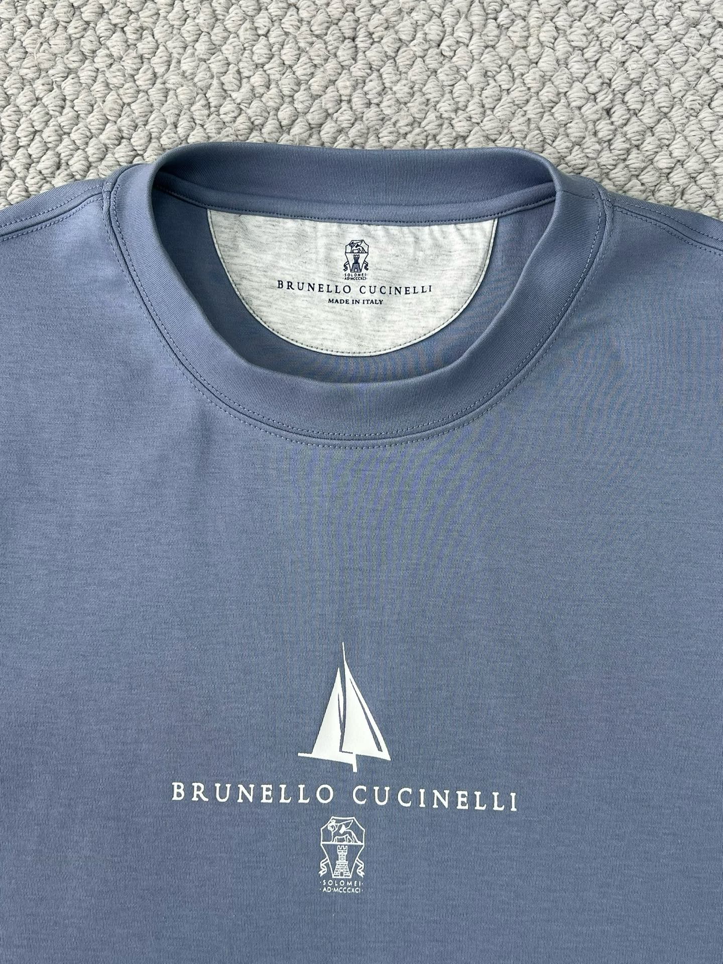 T-shirt à manches courtes en coton avec logo Brunello Cucinell!
