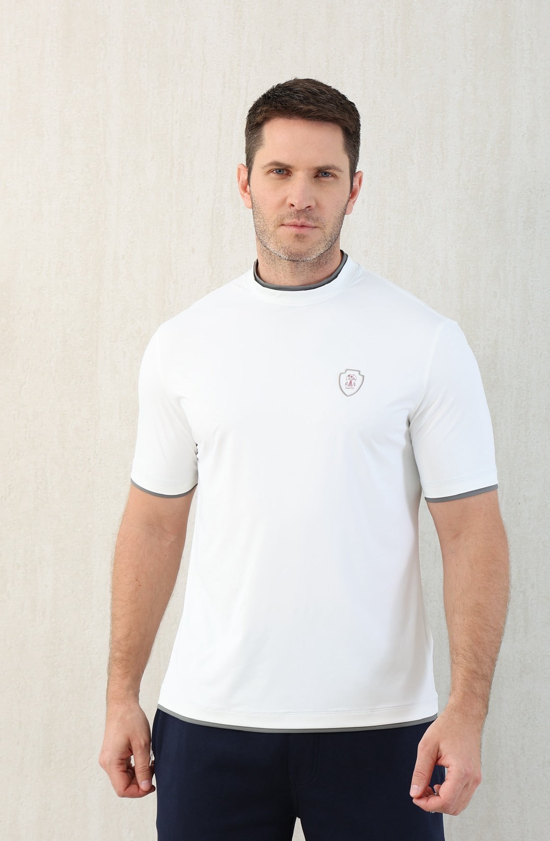 T-shirt ras du cou avec plaque logo Brunello Cucinell!
