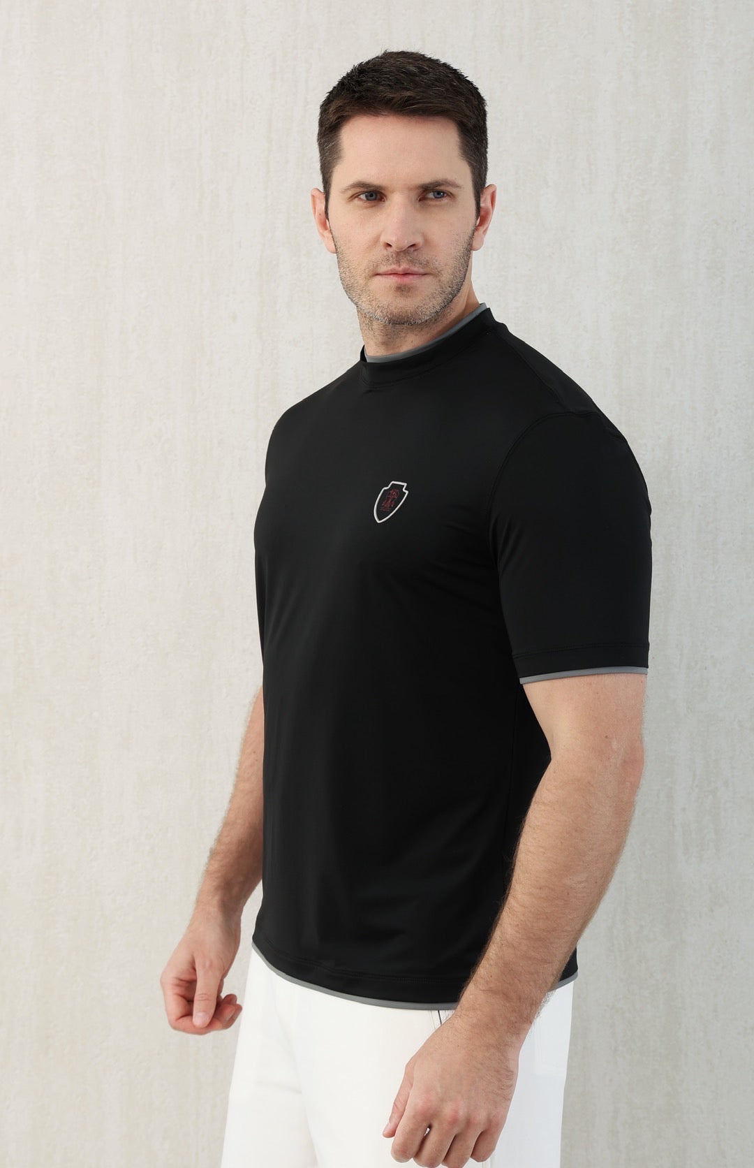 T-shirt ras du cou avec plaque logo Brunello Cucinell!