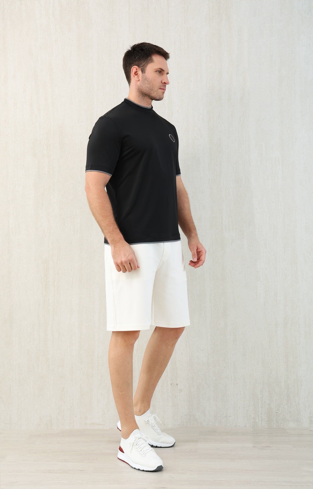 T-shirt ras du cou avec plaque logo Brunello Cucinell!