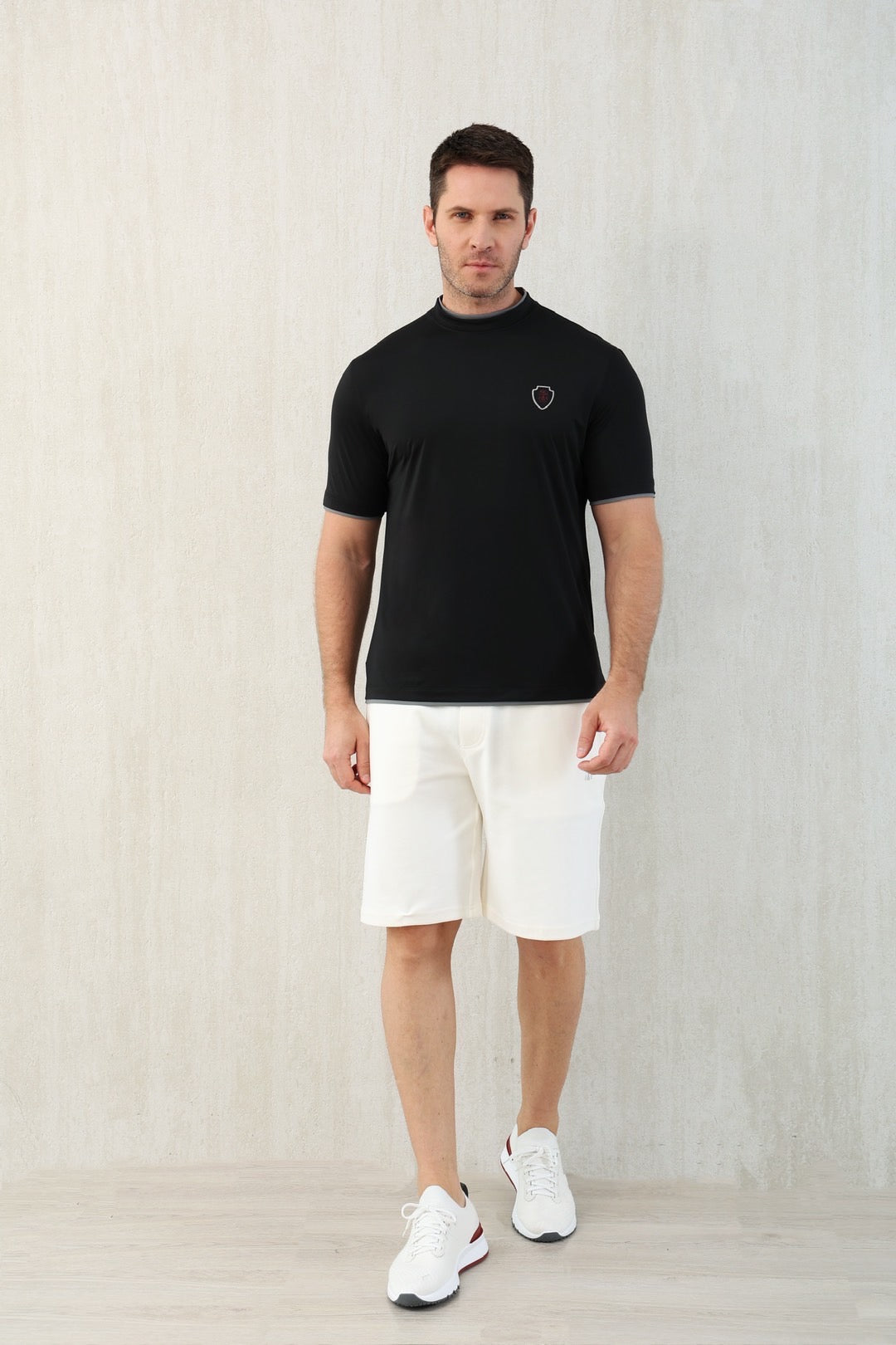 T-shirt ras du cou avec plaque logo Brunello Cucinell!
