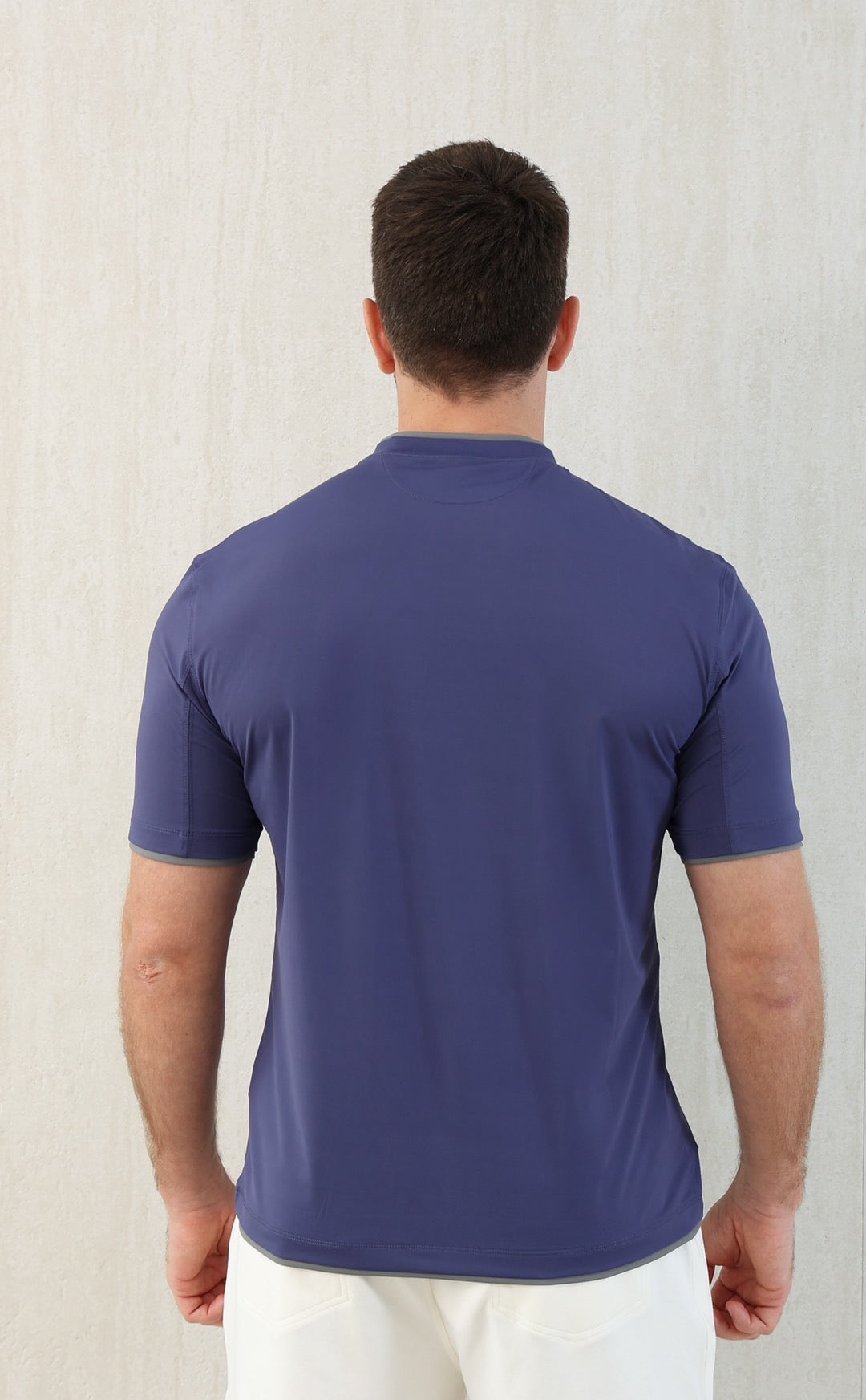 T-shirt ras du cou avec plaque logo Brunello Cucinell!