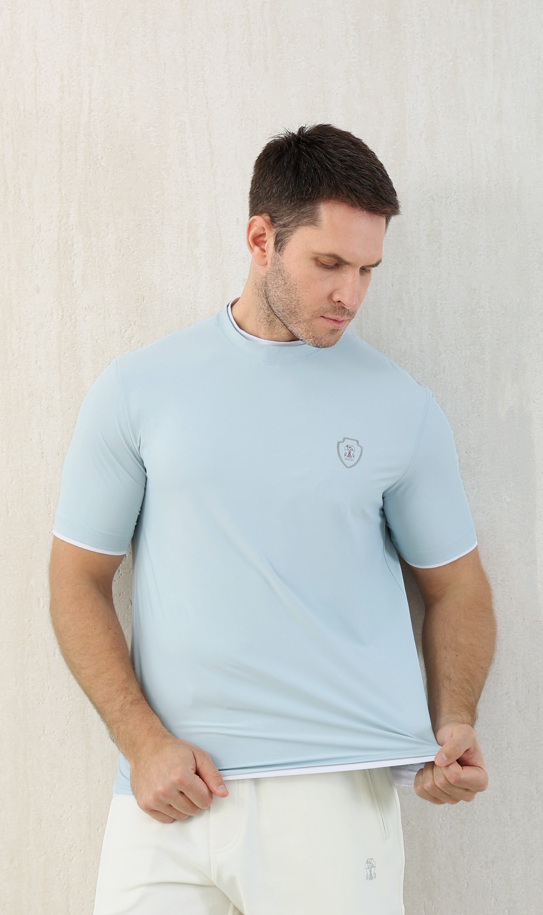 T-shirt ras du cou avec plaque logo Brunello Cucinell!
