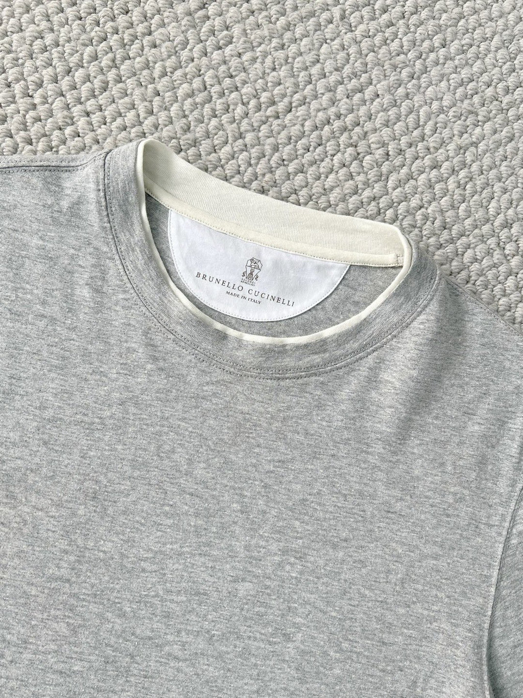 T-shirt à manches courtes et col ras du cou Brunello Cucinell! Fit