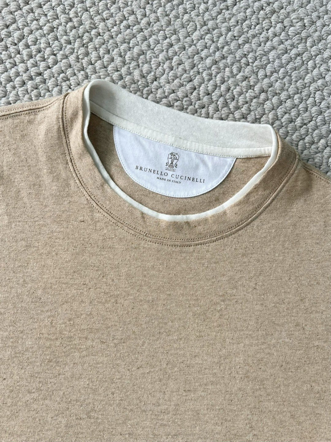 T-shirt à manches courtes et col ras du cou Brunello Cucinell! Fit
