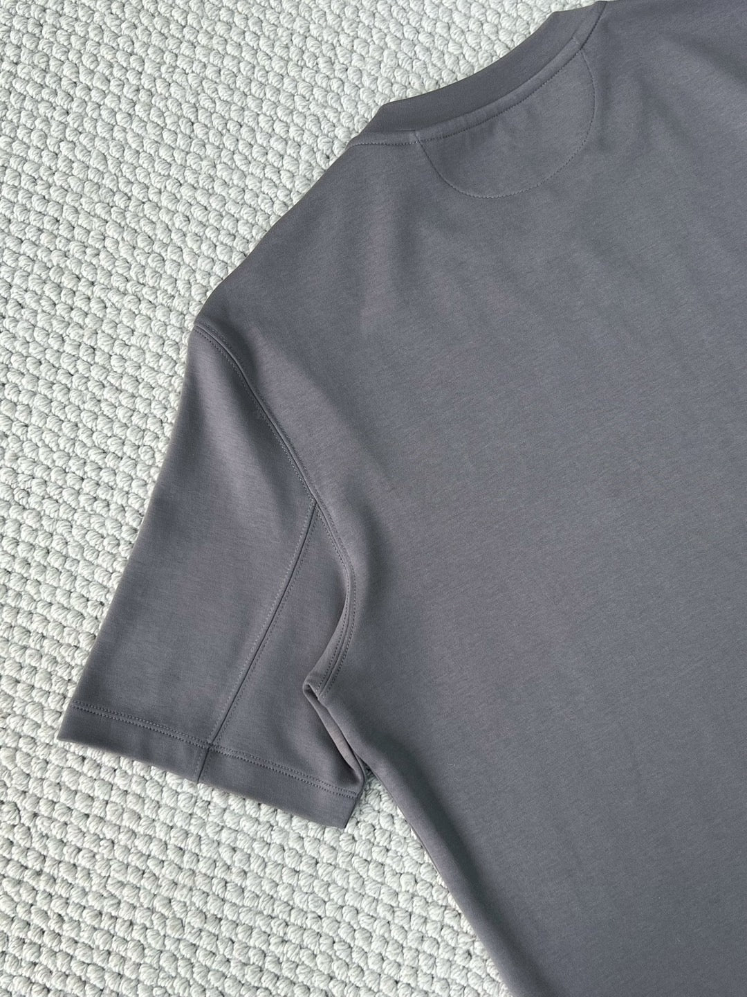 T-shirt de tennis en jersey technique à imprimé logo Brunello Cucinell !
