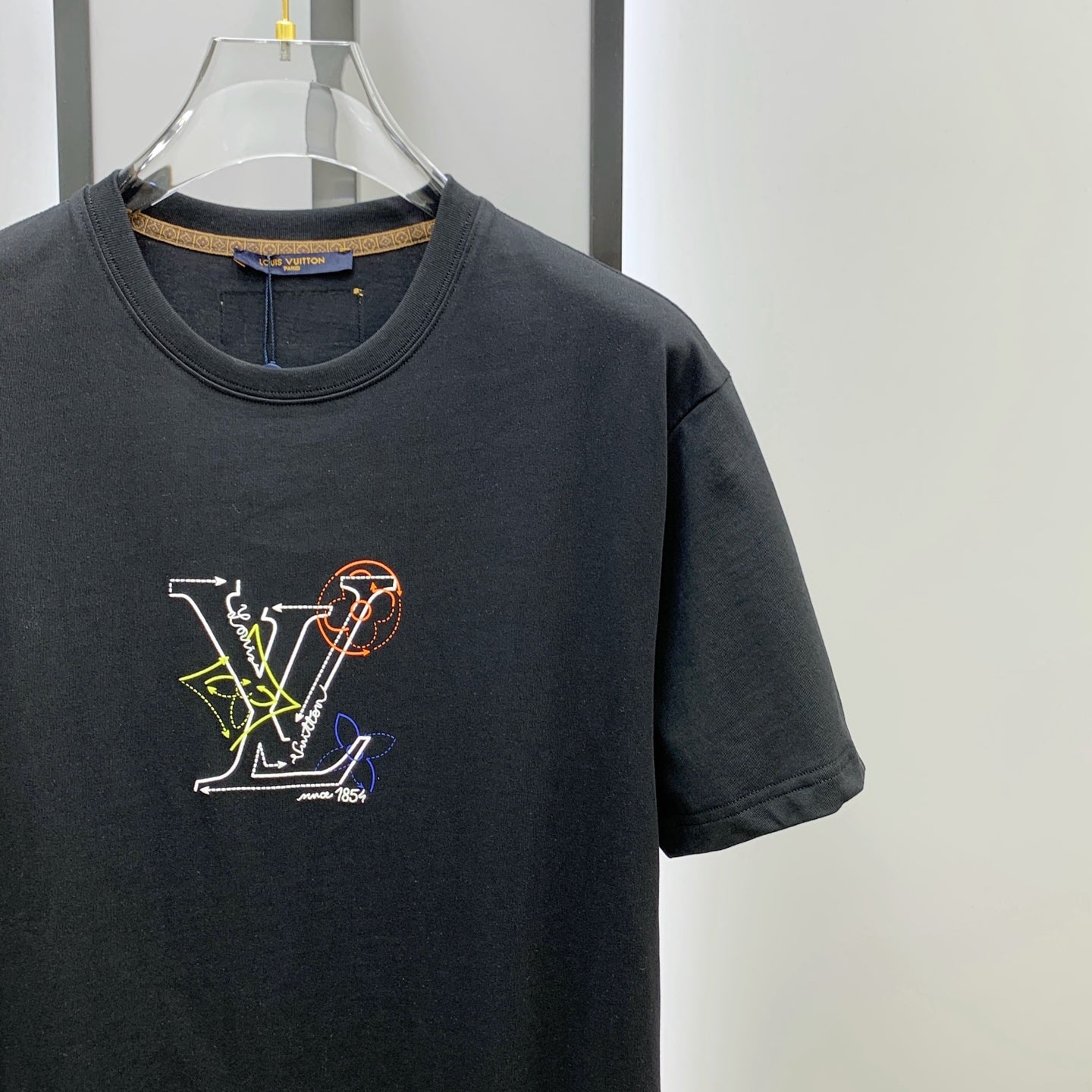 LV Cotton short-sleeved T-shirt in Classic Logo